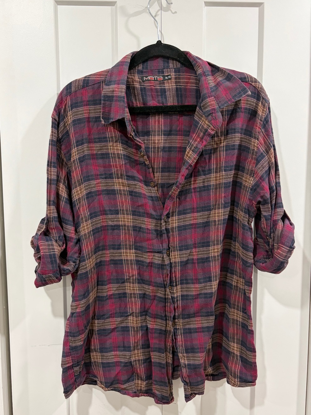 Vintage-Inspired Plaid Button-Up Shirt - Burgundy, Navy & Tan